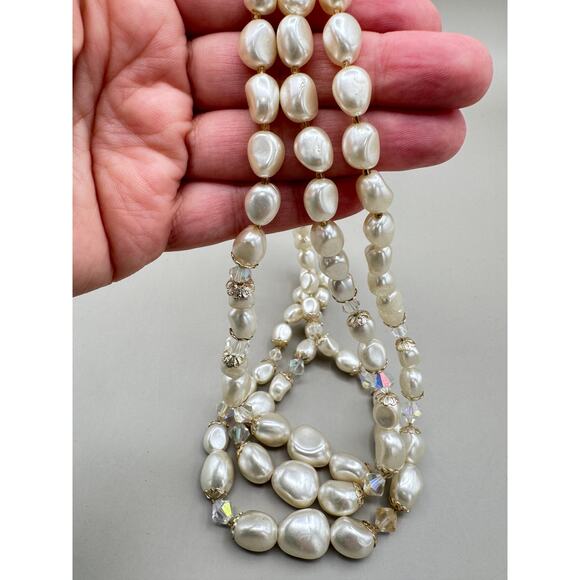 Vintage Japan 3 Strand Faux Pearl Aurora Borealis Crystal Necklace - Picture 8 of 8